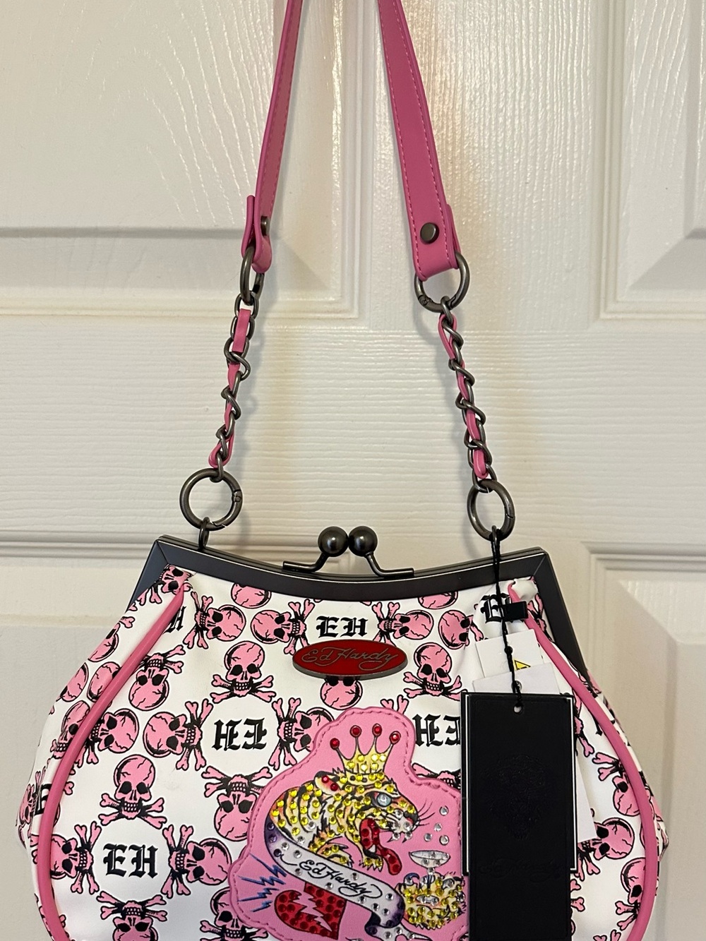 Ed Hardy Pink & White Skull Print Kiss-Lock Shoulder Bag